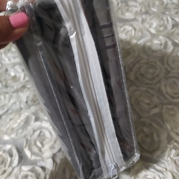 New XL twin sheets set. - Picture 12 of 12